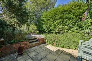 Patio- click for photo gallery